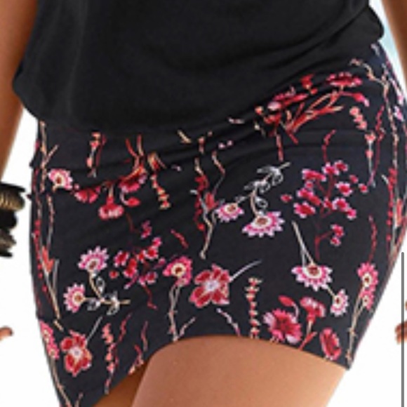 Fashion nova mini dress - Picture 3 of 3